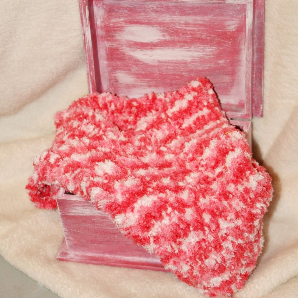Handmade Pink & White Scarf Gift Set